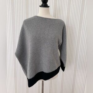 St. John Sport 100% Cashmere Asymmetrical Sweater Gray/Black Women’s Sz Small